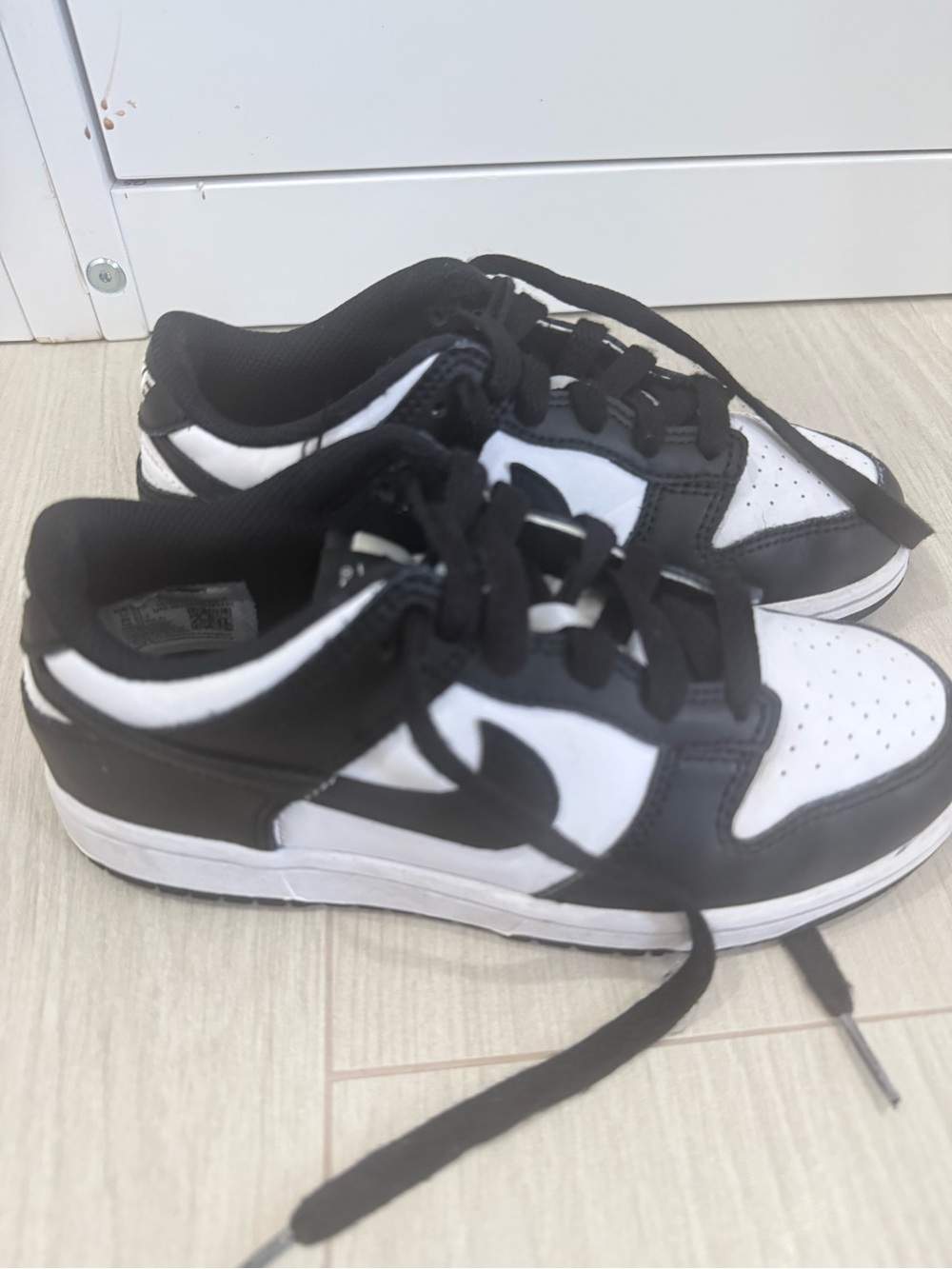 Low Dunks Black & White Low-Top Sneakers